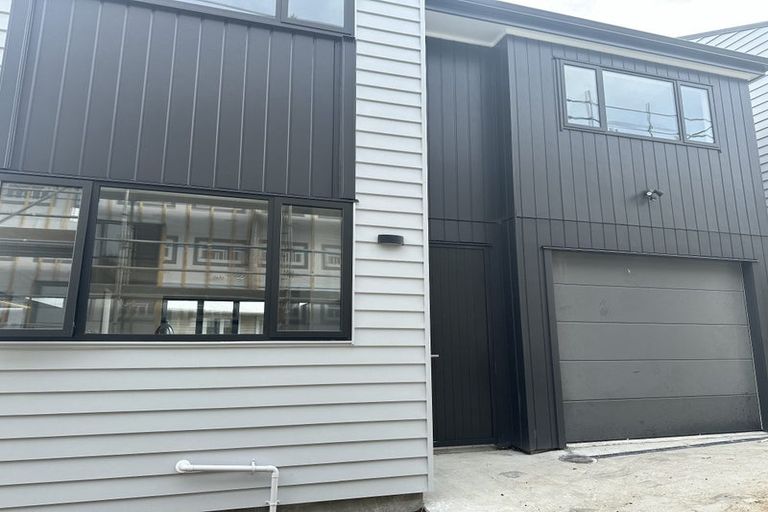 Photo of property in 79b Bond Crescent, Forrest Hill, Auckland, 0620