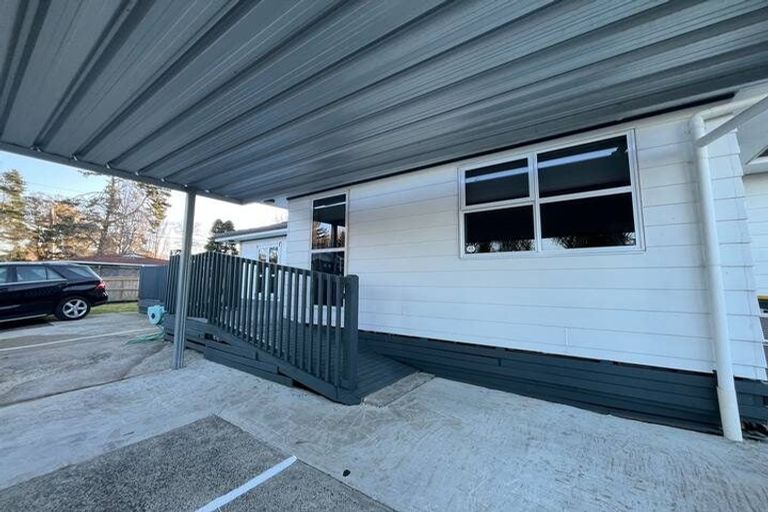 Photo of property in 74 Peacockes Road, Fitzroy, Hamilton, 3206