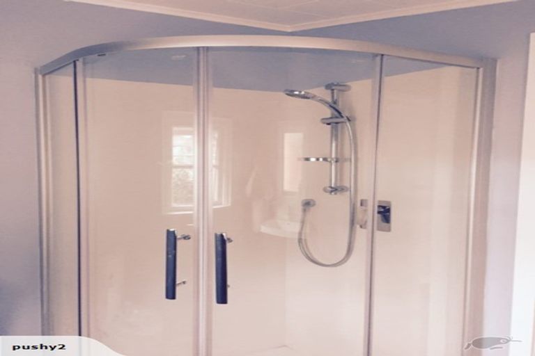 Photo of property in 106 Akatarawa Road, Birchville, Upper Hutt, 5018