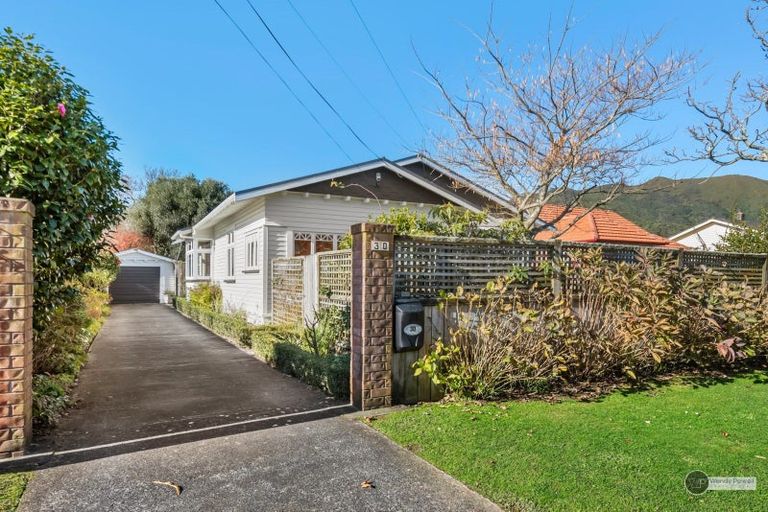 Photo of property in 30 Collingwood Street, Waterloo, Lower Hutt, 5011