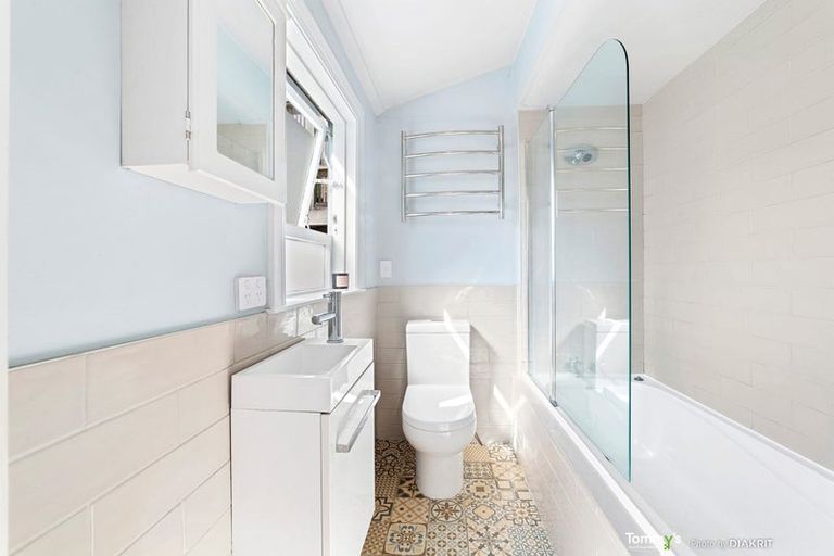 Photo of property in 3 Dawson Street, Berhampore, Wellington, 6023