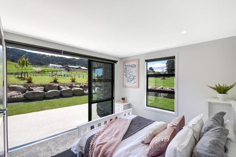 Photo of property in 58 Tirohanga Road, North Taieri, Mosgiel, 9092