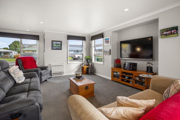 Photo of property in 10 Endeavour Close, Whitianga, 3510
