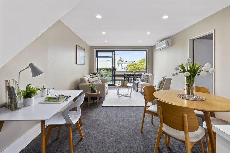 Photo of property in 173 Grant Road, Thorndon, Wellington, 6011