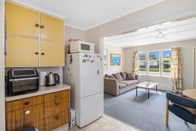 Photo of property in 18 Wembley Place, Whanganui East, Whanganui, 4500