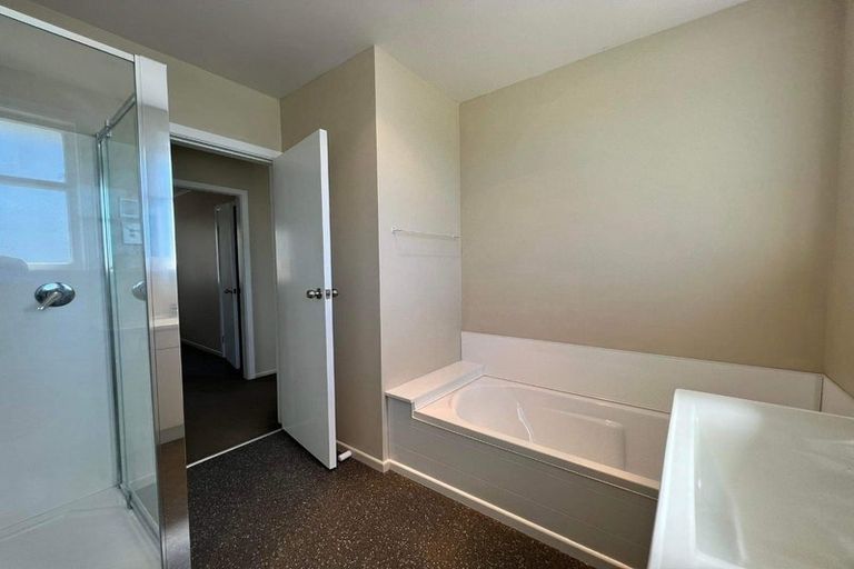 Photo of property in 13 Carbine Place, Ascot Park, Porirua, 5024