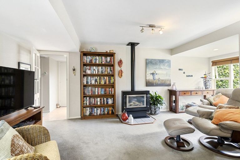 Photo of property in 149 Raumati Road, Raumati Beach, Paraparaumu, 5032