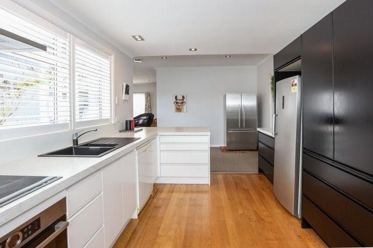 Photo of property in 9a Flanders Avenue, Onekawa, Napier, 4110