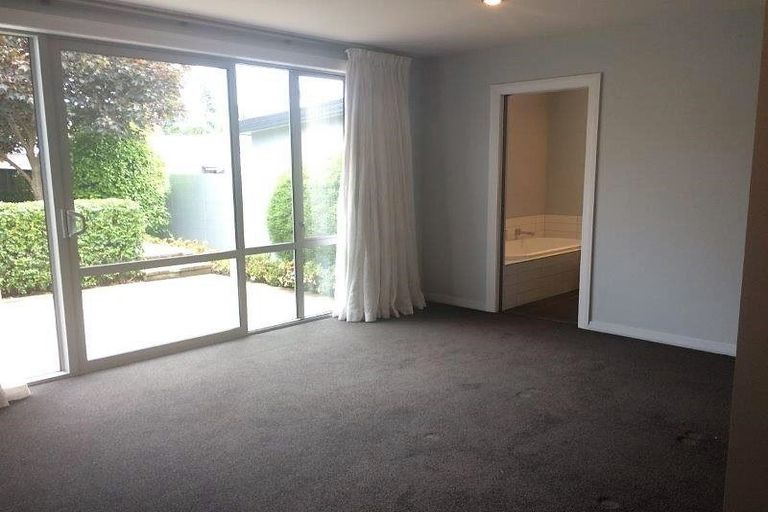 Photo of property in 21 Old Station Avenue, Wanaka, 9305