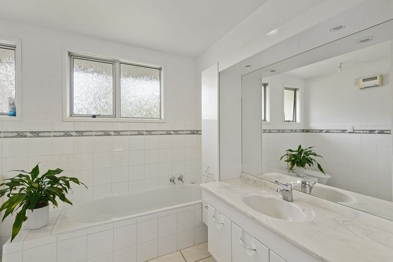 Photo of property in 2/170 Leeston Road, Springston, Christchurch, 7674