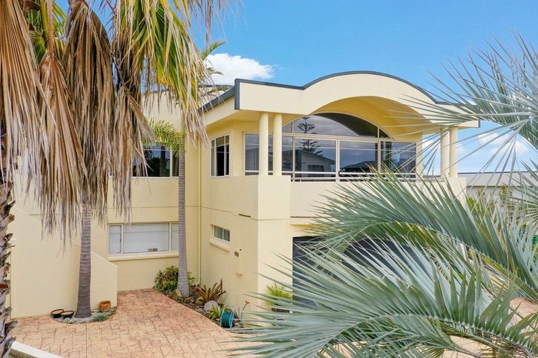 Photo of property in 21 Ocean View Road, Coastlands, Whakatane, 3120