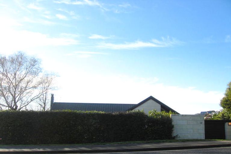 Photo of property in 189 Hackthorne Road, Cashmere, Christchurch, 8022