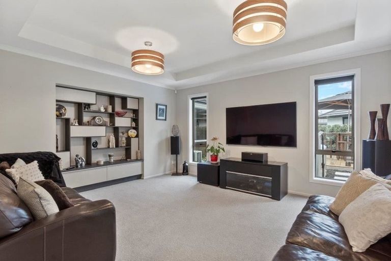 Photo of property in 18 Amokura Crescent, Flagstaff, Hamilton, 3210