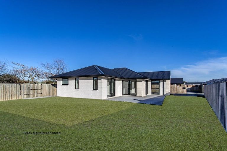 Photo of property in 14 Grey View Grove, Rangiora, 7400