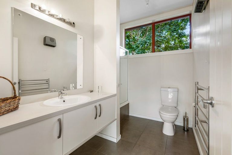 Photo of property in 32 Tirohanga Road, North Taieri, Mosgiel, 9092