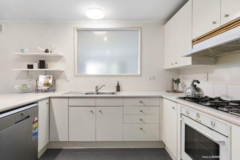 Photo of property in Grosvenor Cl, 4/6 Brown Street, Mount Cook, Wellington, 6021