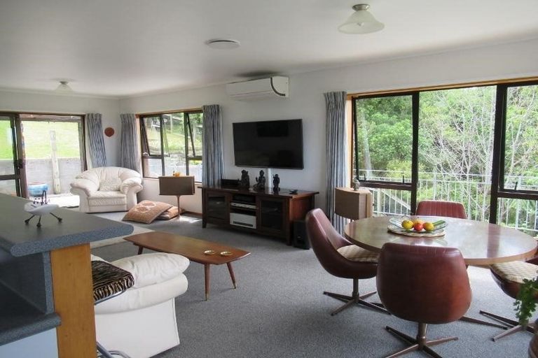 Photo of property in 15 Old Parua Bay Road, Parahaki, Whangarei, 0112