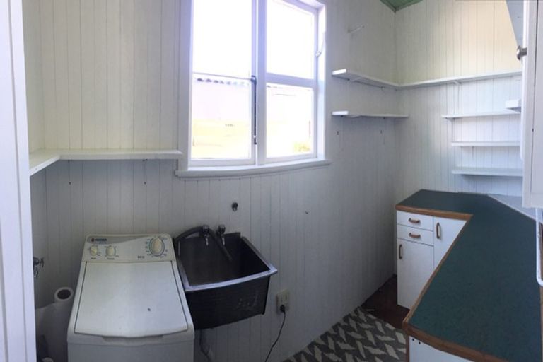 Photo of property in 1 Fair Crescent, Feilding, 4702