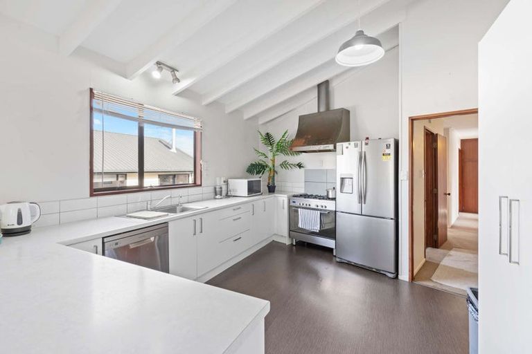 Photo of property in 30 Leven Street, South Hill, Oamaru, 9400