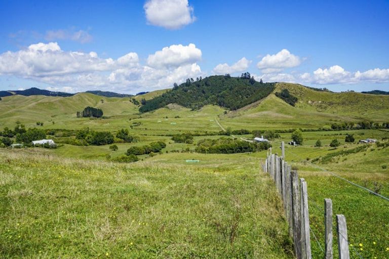 Photo of property in 361 Martin Road, Waerenga, Te Kauwhata, 3781