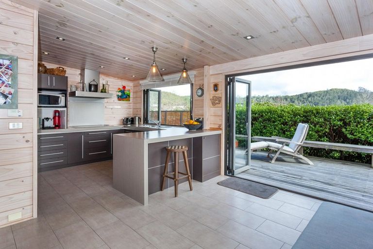 Photo of property in 32 Saint Andrews Drive, Pauanui, Hikuai, 3579