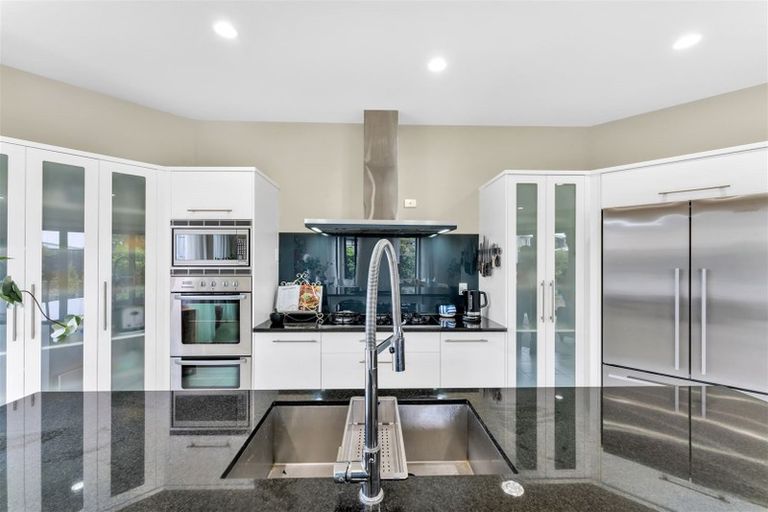 Photo of property in 55c Hattaway Avenue, Bucklands Beach, Auckland, 2012