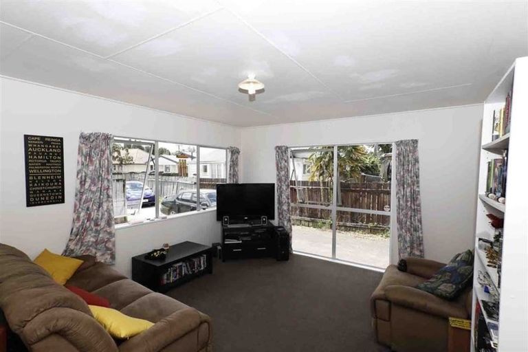 Photo of property in 39c Avalon Drive, Nawton, Hamilton, 3200