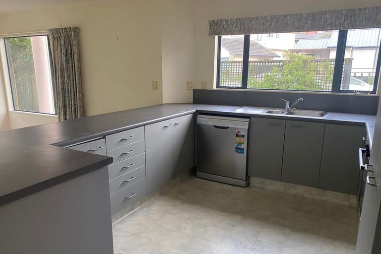 Photo of property in 91 Cortina Avenue, Johnsonville, Wellington, 6037