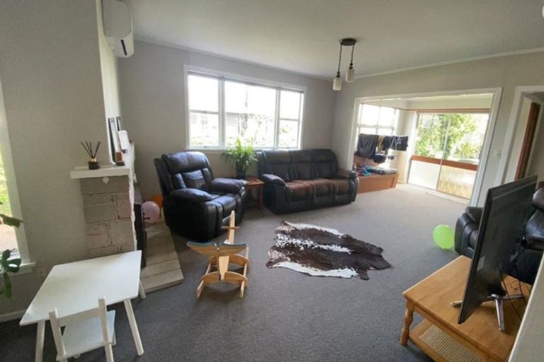 Photo of property in 14 Nimon Street, Havelock North, 4130