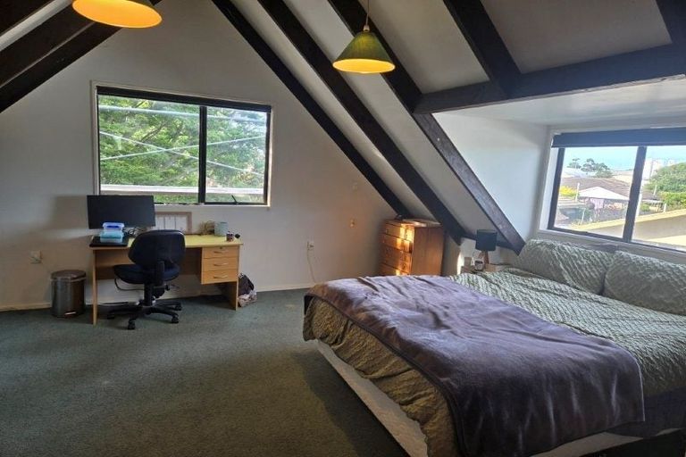 Photo of property in 1/130 Middlepark Road, Sockburn, Christchurch, 8042