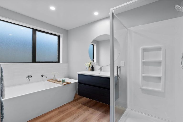 Photo of property in 15 Herridge Street, Woodend, 7691