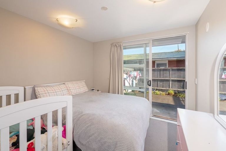Photo of property in 2/14 Brougham Street, Addington, Christchurch, 8024