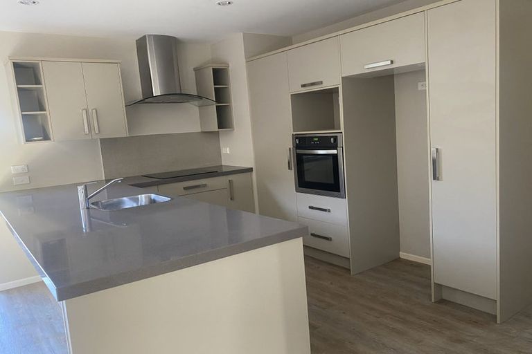 Photo of property in 21 Scoria Close, Pyes Pa, Tauranga, 3112