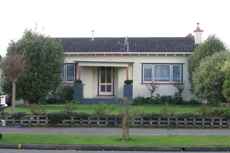 Photo of property in 6 Karaka Street, Hokowhitu, Palmerston North, 4410