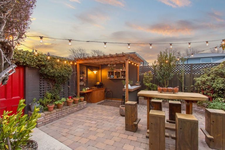 Photo of property in 9a Te Kura Street, Fendalton, Christchurch, 8014