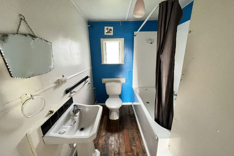 Photo of property in 388 Keyes Road, New Brighton, Christchurch, 8083