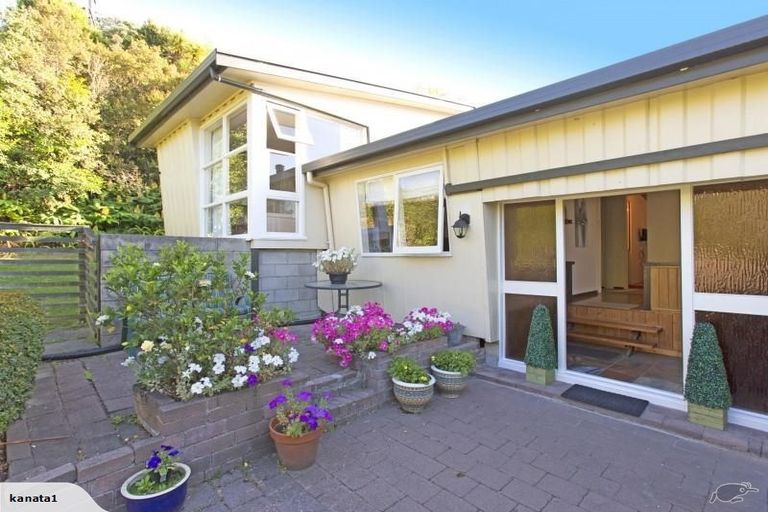 Photo of property in 193 Wade River Road, Wade Heads, Whangaparaoa, 0932