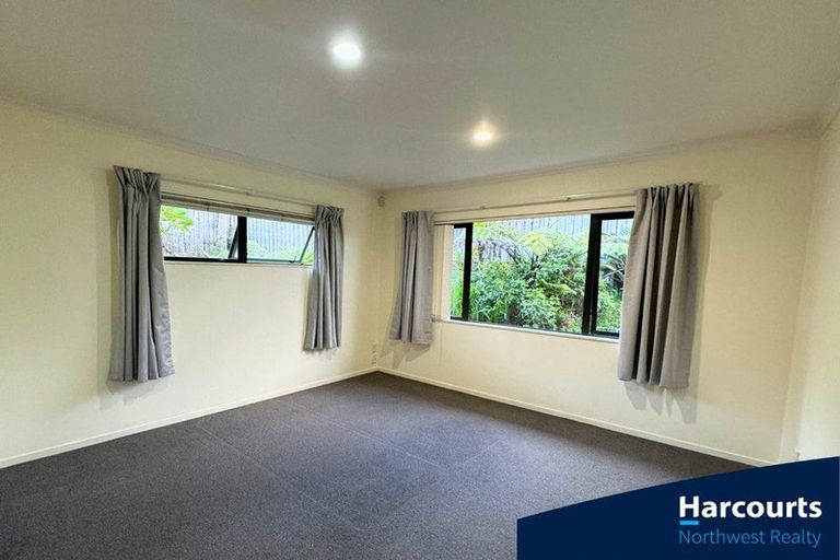 Photo of property in 54 Ian Sage Avenue, Long Bay, Auckland, 0630