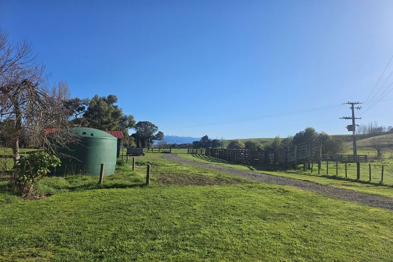 Photo of property in 13 Ahiaruhe Road, Ponatahi, Carterton, 5792