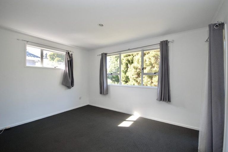 Photo of property in 1/21 Sunburst Lane, Torbay, Auckland, 0630