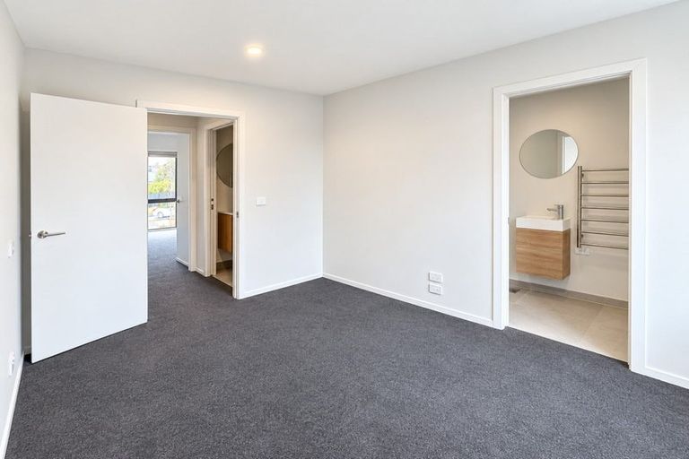 Photo of property in 2/45 Dickens Street, Addington, Christchurch, 8024