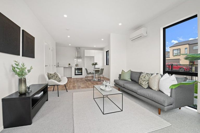 Photo of property in 4 Otereti Street, Flat Bush, Auckland, 2019