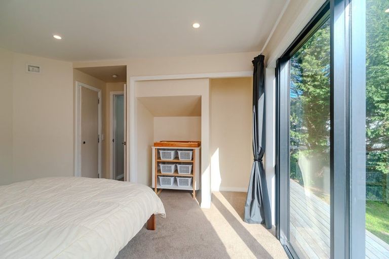 Photo of property in 9 Elphinstone Avenue, Strathmore Park, Wellington, 6022