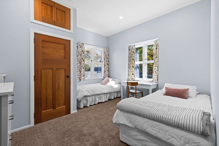 Photo of property in 54 Nelson Crescent, Napier South, Napier, 4110