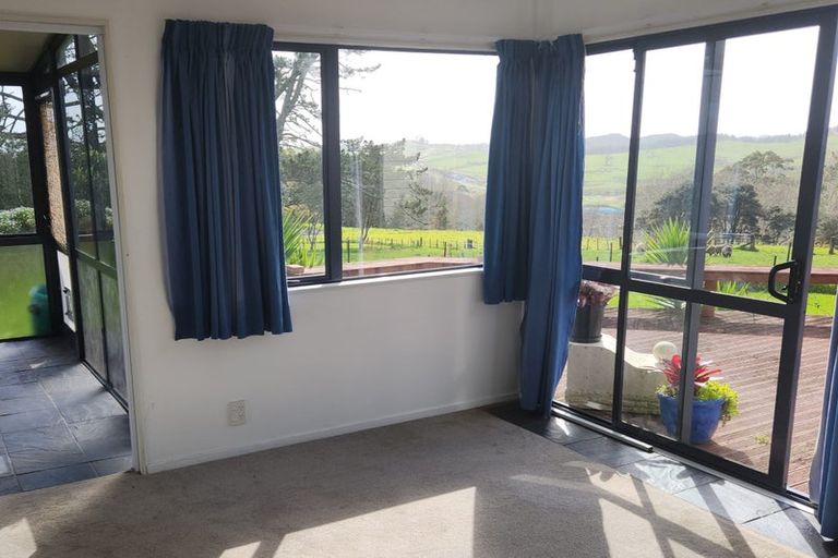 Photo of property in 18 Top Road, Dairy Flat, Albany, 0792