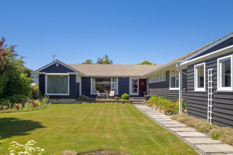 Photo of property in 109 Hamilton Avenue, Ilam, Christchurch, 8041