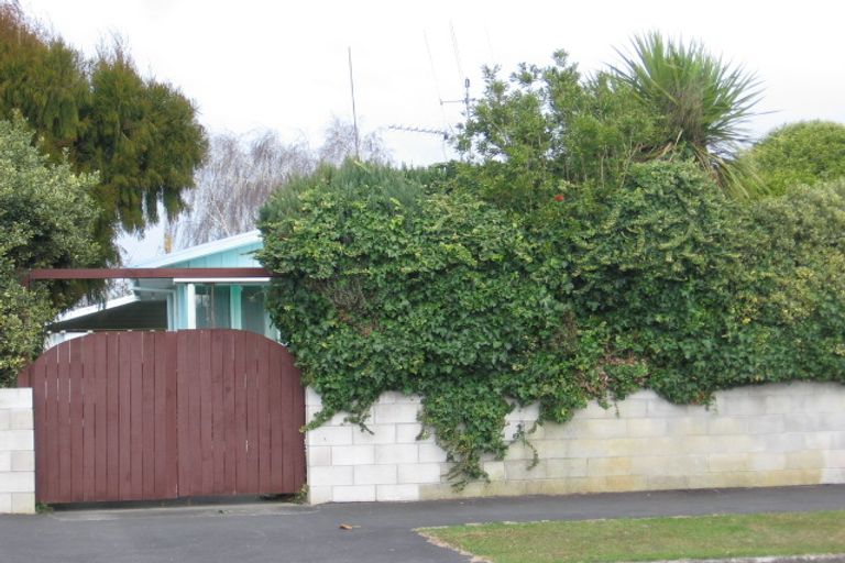 Photo of property in 166 Old Farm Road, Hamilton East, Hamilton, 3216