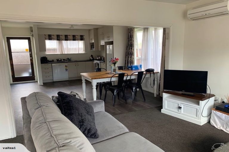 Photo of property in 1/76 Garreg Road, Bryndwr, Christchurch, 8052