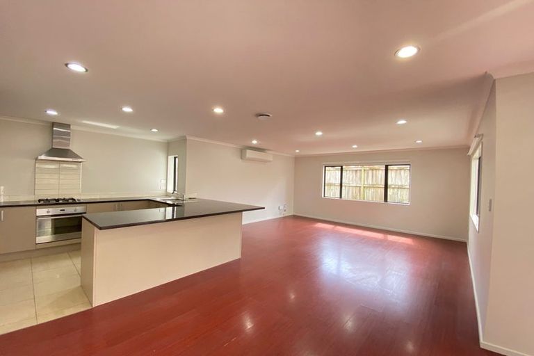 Photo of property in 21 Norwood Drive, Flat Bush, Auckland, 2019