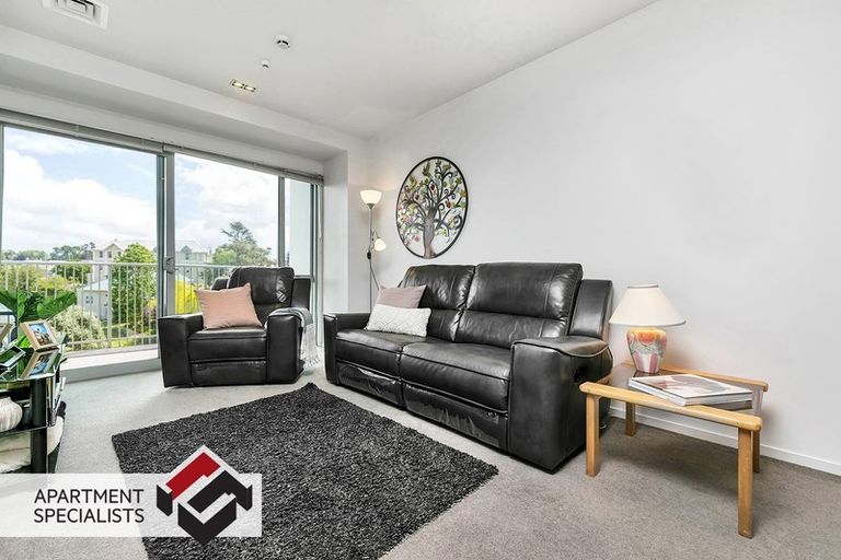 Photo of property in Shoal Haven Apartments, 112a/130 Anzac Street, Takapuna, Auckland, 0622